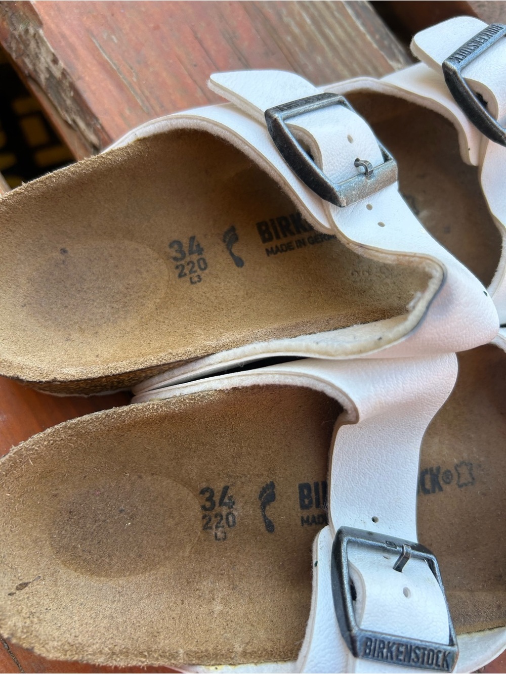 Birkenstock sandals white size 34